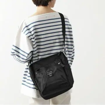 마리메꼬 팔 숄더백 주말 한정판 가격 인하