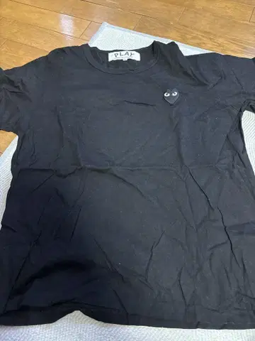 하트 마크 블랙 티셔츠 XL
