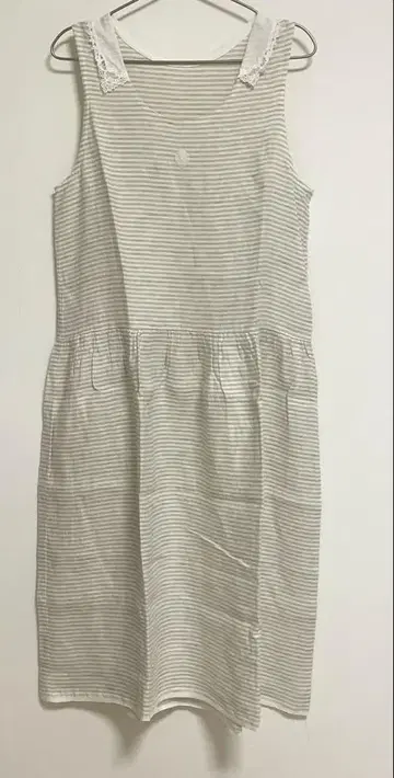 레이스 칼라 부착 린넨 원피스
