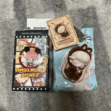 팝 마트 공식 DIMOO WORLD DISNEY 칩과 데일