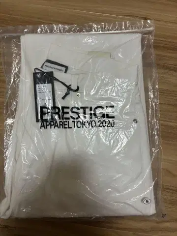 PRESTIGE APPAREL 화이트 팬츠 S 사이즈