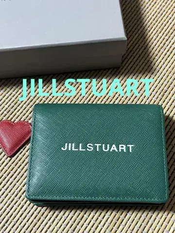 JILLSTUART Heartcharm 접이식 지갑 박스 포함
