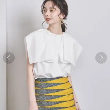 애로우즈 TFT 개더 크루넥 블라우스