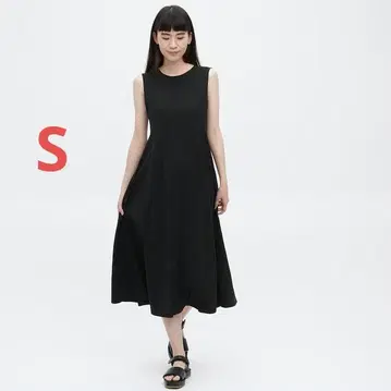 유니클로 울트라 스트레치 에어리즘 원피스