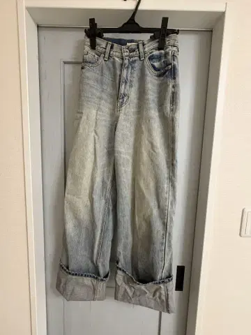 코코딜 롤업 데님 M 사이즈