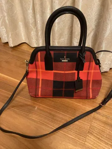 kate spade 빨검 체크 핸드백