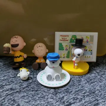 피넛 PEANUT 피규어 세트 가챠폰 등.