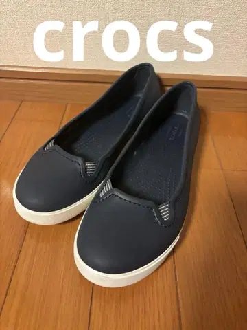 크록스 네이비 슬립온 W8 24cm