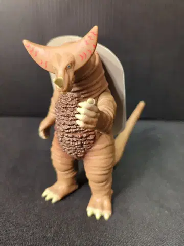 반다이 울트라 괴수 500 고모라 2
