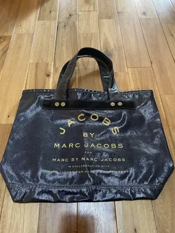 MARCBYMARCJACOBS 블랙 토트백
