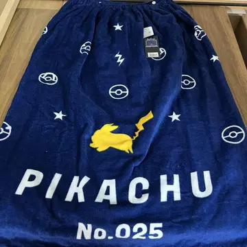 피카츄 마키 타월 약 80cm 네이비