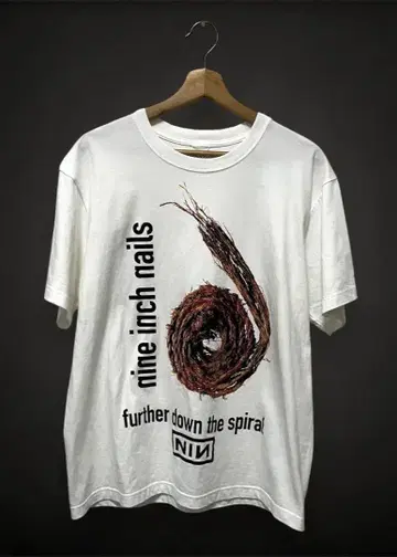 Nine Inch Nails BIOTOP 티셔츠 사이즈 L