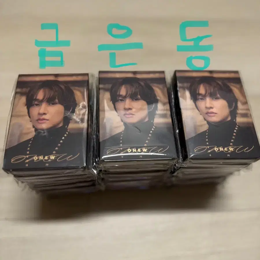 ONEW CONNECTION ポップアップ KEY-CAP KEYRING ONEW CONNECTION ポップアップ KEY-CAP KEYRING