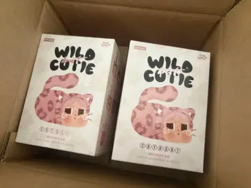 CRYBABY Wild but Cutie 봉제 인형 펜던트 2개 세트