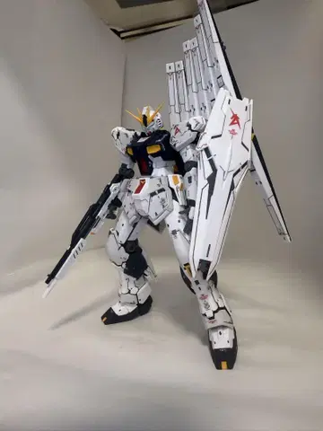 뉴 건담 RG 건담 프라모델