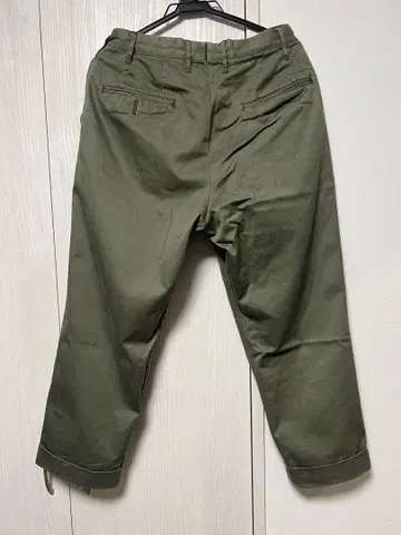 JOURNAL STANDARD HOMESTEAD 2-TUCK 올리브