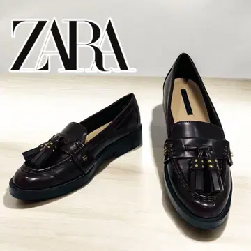 컨디션 최상 ZARA 스터드 태슬 로퍼 보르도 모카신 에나멜