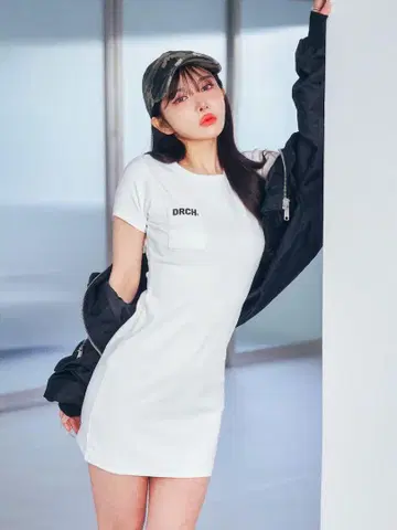 darich 다리치 포켓 컷 미니 원피스