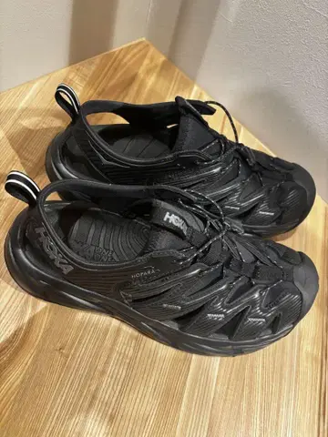 HOKA ONE ONE Hopara 호카오네오네 보파라 샌들