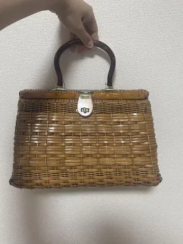 브라운 바스켓백