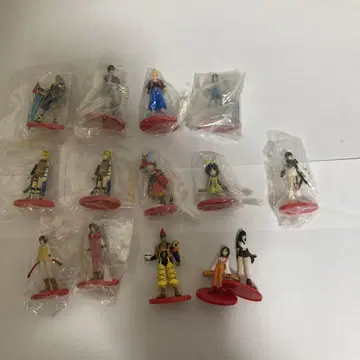 게임 캐릭터 피규어 파이널 판타지?