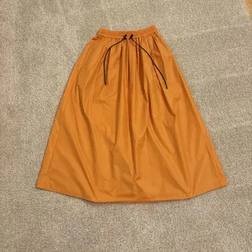 MACAOHEE TOMORROW 오렌지 롱 스커트