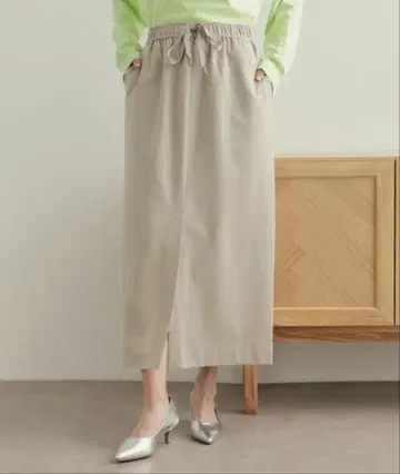 OPAQUE.CLIP 스트레치 이지 내로우 스커트 베이지