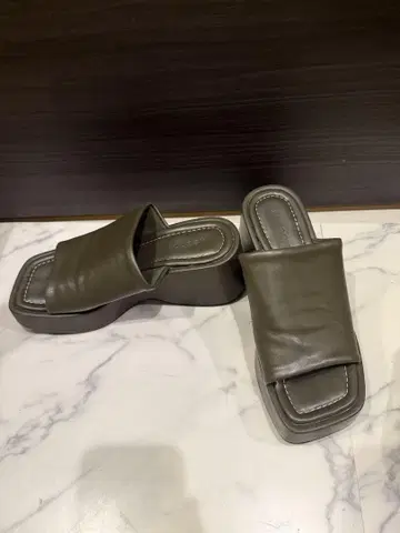 마우지 moussy 올리브 통굽 슬라이드 샌들