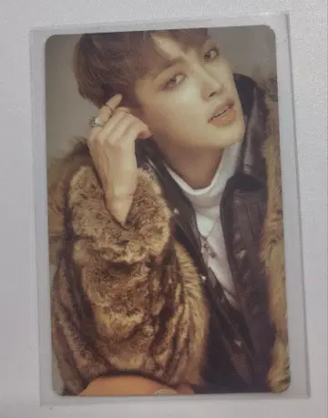 ATEEZ  홍준 트레이딩 카드