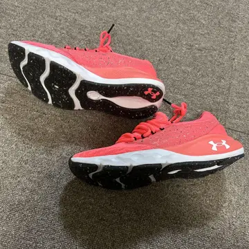 Under Armour 러닝화 23cm 핑크