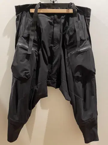 ACRONYM P30a-dskr-bks