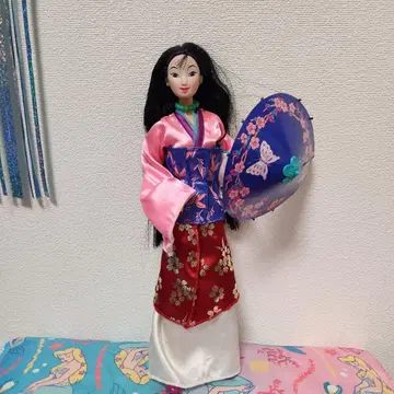 뮬란 디즈니 인형