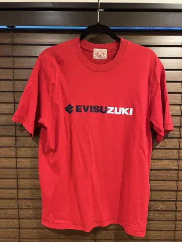 EVISU EVISUZUKI 빨간색 티셔츠 사이즈 42