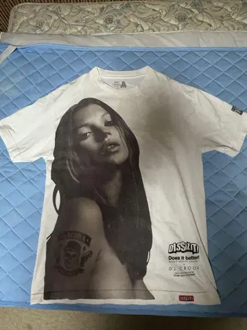 DISSIZIT! Kate Moss 티셔츠 L