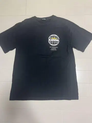 XLARGE 블랙 티셔츠