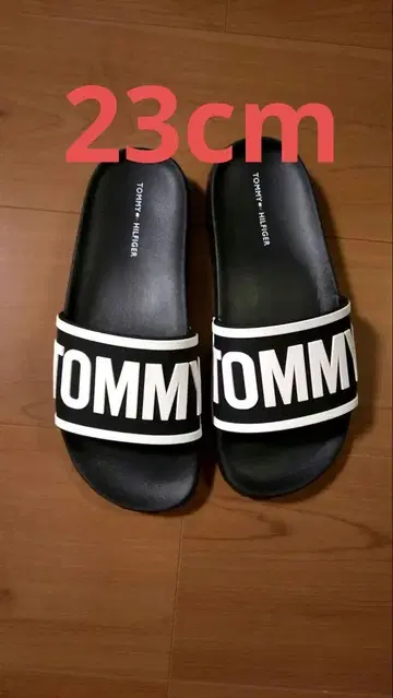 TOMMY HILFIGER 샌들 23cm 블랙 / 타미힐피거