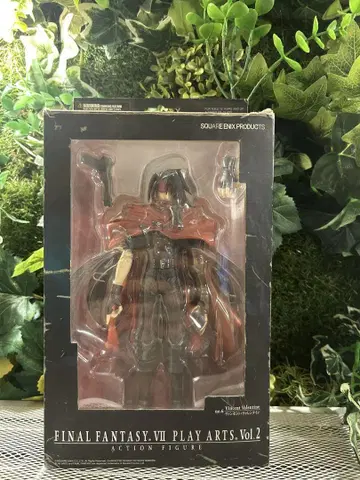 FINAL FANTASY VII 빈센트 발렌타인 피규어