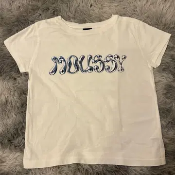 moussy 로고 숏 기장