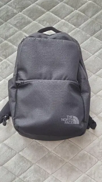 THE NORTH FACE 셔틀 데이팩 NM82329