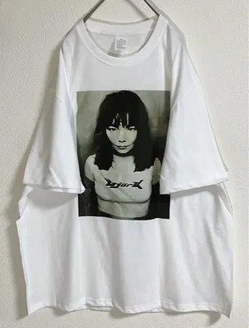bjork 비요크 티셔츠