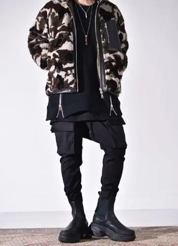 립 반 윙클 Cross Cargo Pants