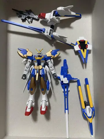 HG V2 건담 어솔트 버스터 정크