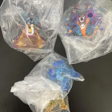 크리스탈 몬스터즈