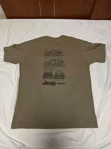 유니클로 UT Jeep 티셔츠