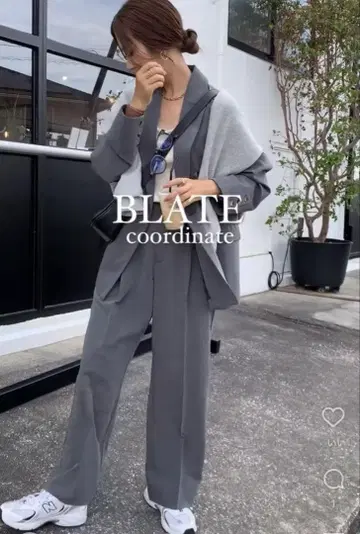 BLATE 조정 가능 턱 와이드 팬츠 그레이