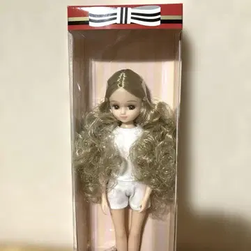 리카짱 캐슬 2022 니혼바시 BASIC 모델 리카짱
