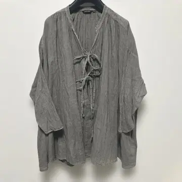 pas de calais 80론 서큘러 블라우스