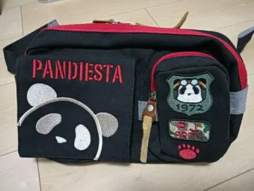 PANDIESTA 팬더 자수 바디백
