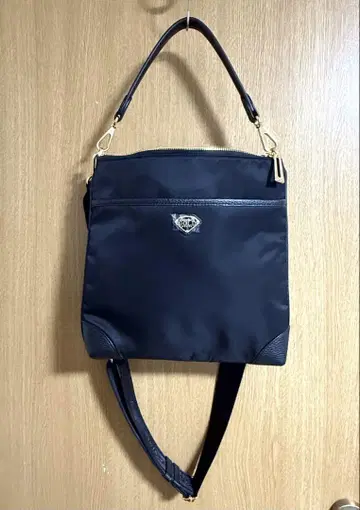 GOLD POCONO 3WAY 바디백