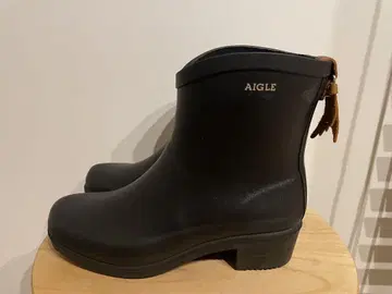 AIGLE 블랙 숏부츠 박스 포함